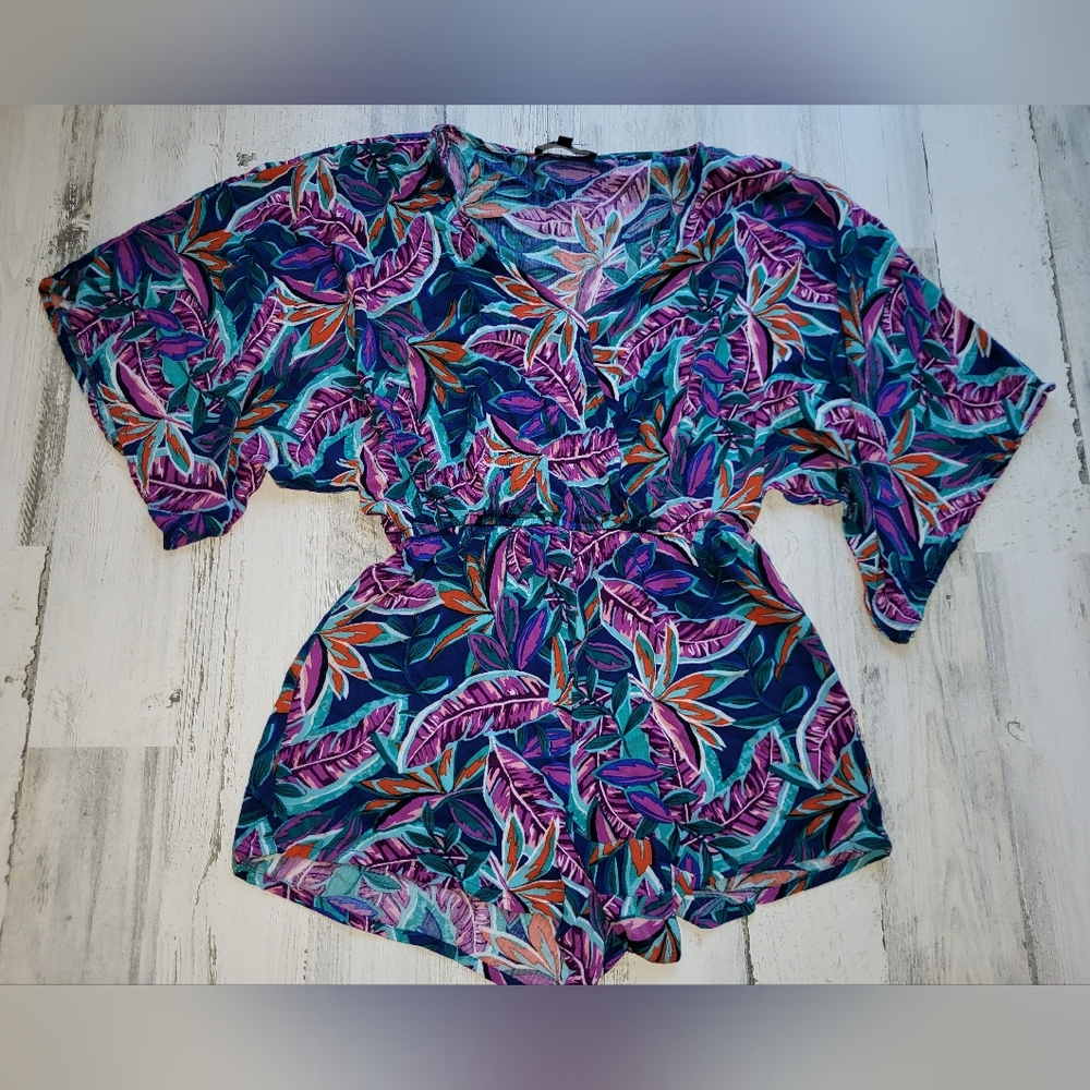 Lulu’s Small Floral Summer Tropical Romper